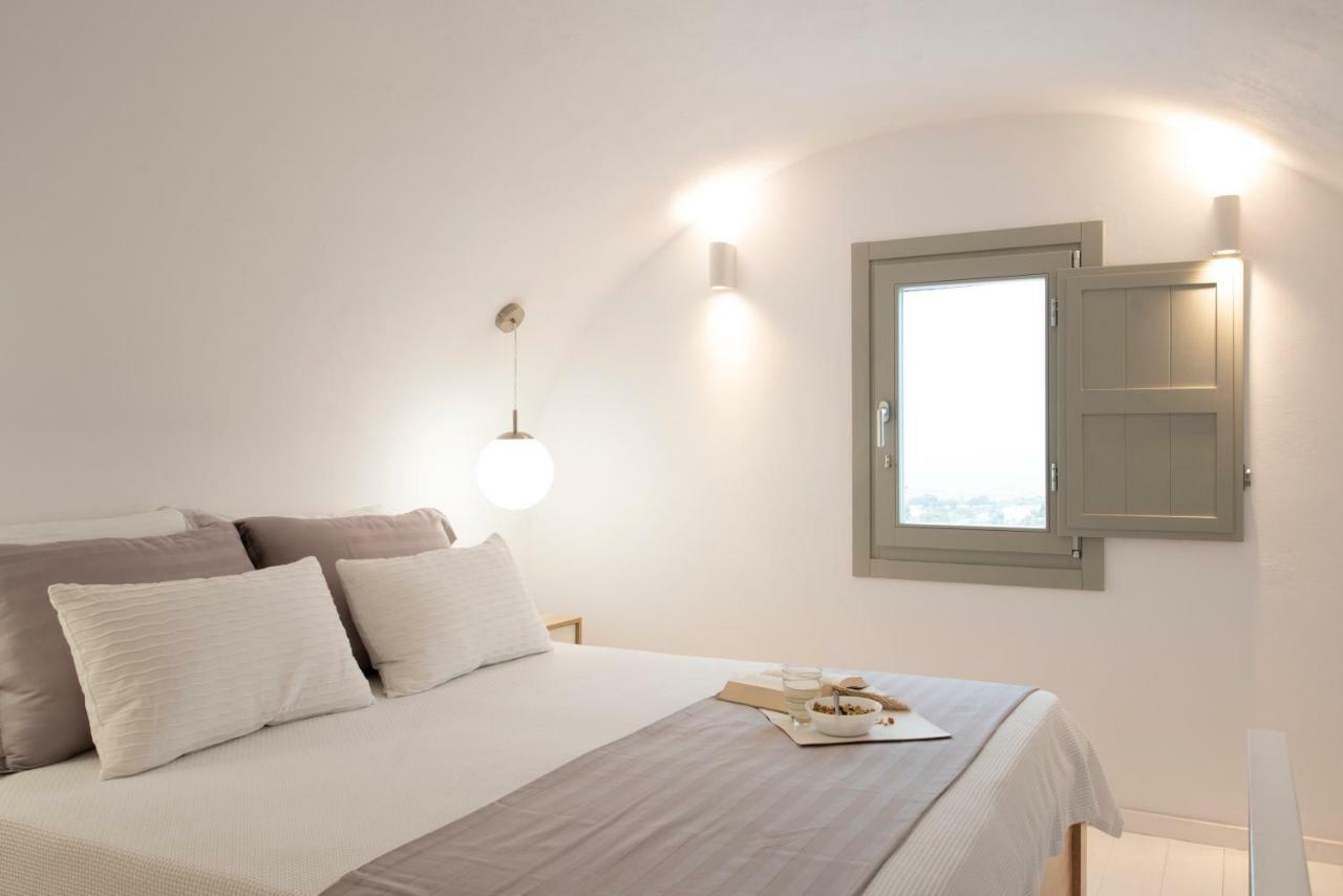 White Orchid Luxury Suites Mesaria Esterno foto