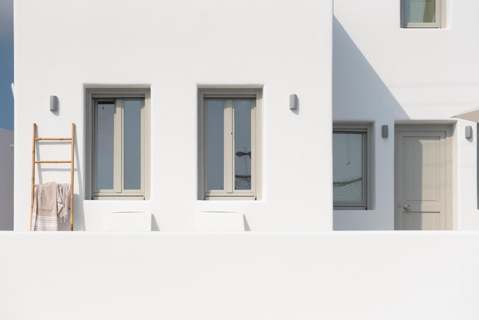White Orchid Luxury Suites Mesaria Esterno foto