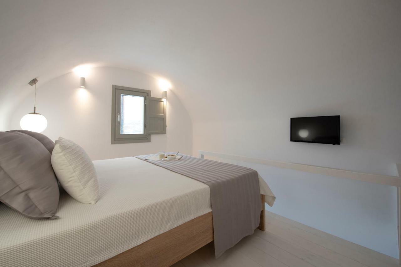 White Orchid Luxury Suites Mesaria Esterno foto