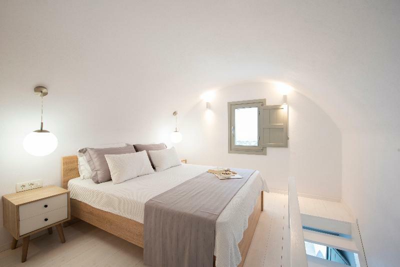 White Orchid Luxury Suites Mesaria Esterno foto